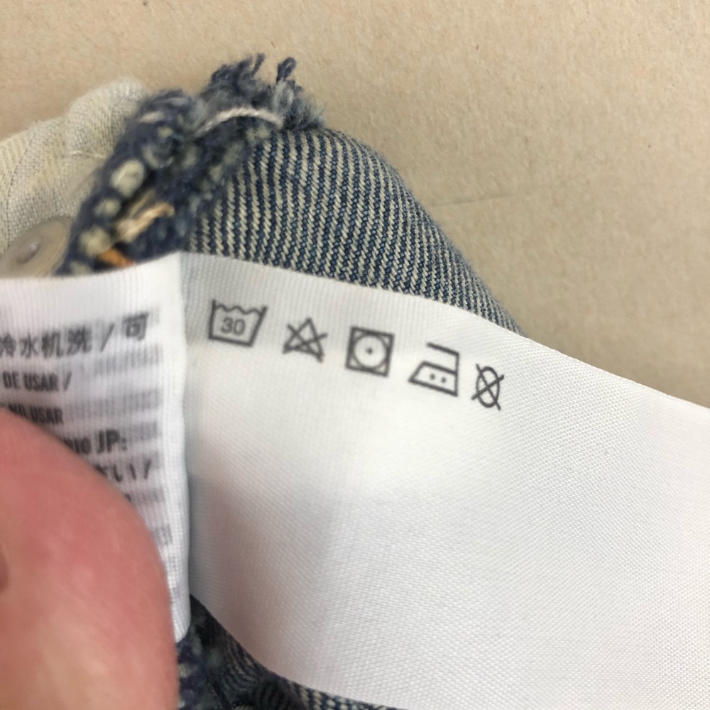 Abercrombie & Fitch High-Waist, Embroidered Shorts - Picture 11 of 11